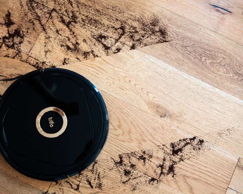 Lucy Ultra Robot Vacuum Picks Up Dirt and Debris with Powerful Suction